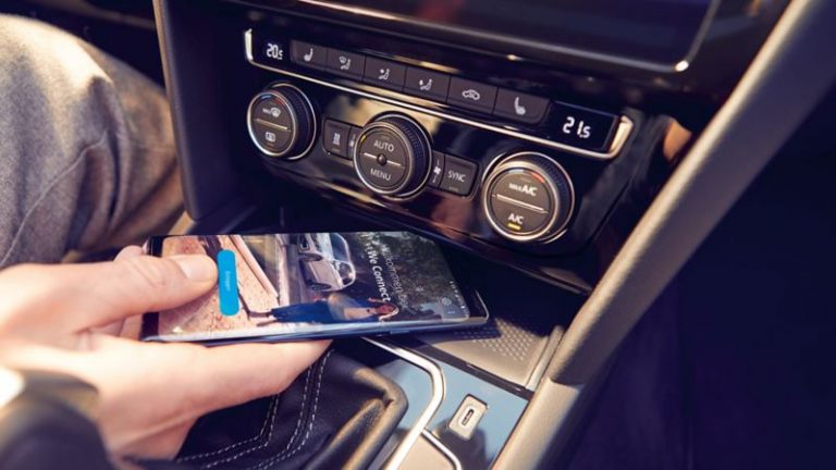 Passat Kablosuz Şarj "Wireless Charging" Uygulaması