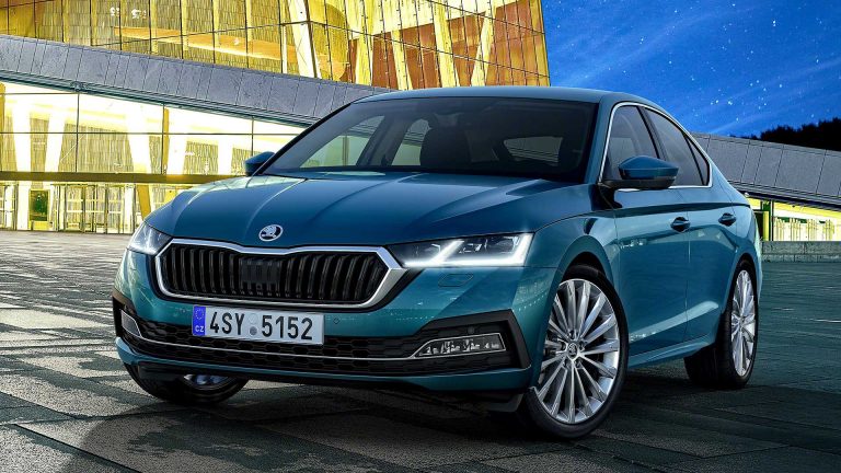 YENİ SKODA OCTAVİA GİZLİ ÖZELLİK AÇMA