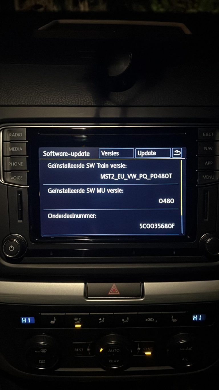 Volkswagen mib2 multimedia yazılım güncelleme