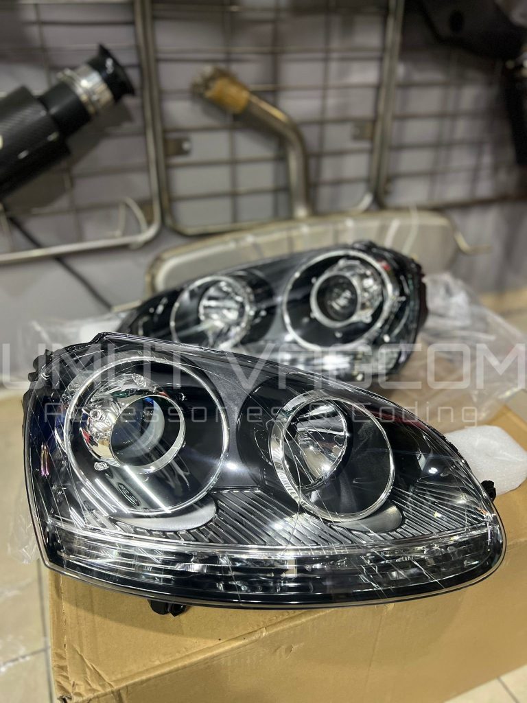 GOLF5 R32 FAR / GOLF 5 R32 LED FAR SETİ / BİXENONSUZ GOLF5 FAR