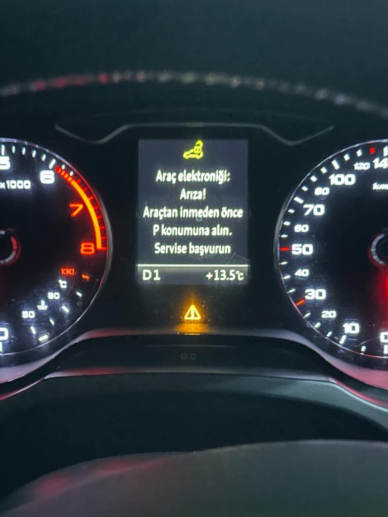 Araç Elektroniği: Arıza! Araçtan inmeden önce P konumuna alın & Mikroşalter Arızası